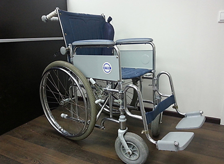 Свежие новости: В Южноукраинске женщина угнала инвалидную коляску отца и получила условный срок