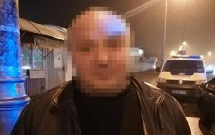 Свежие новости: В Киеве поймали пьяного мужчину с гранатой и пистолетом в карманах