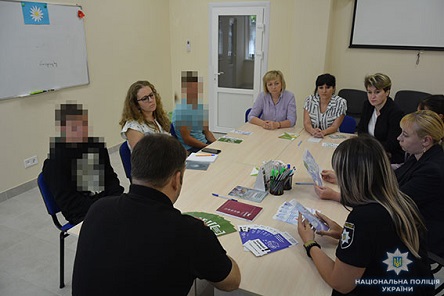 Свежие новости: ВИДЕО: Поліцейські Заводського району взяли участь у засіданні «круглого столу» з питань запобігання та протидії домашньому насильству