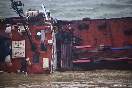 Свежие новости: Стало известно имя настоящего собственника затонувшего в Одессе танкера: это бывший николаевский депутат от Партии регионов