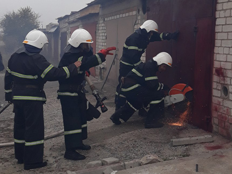 Свежие новости: На Николаевщине спасатели ликвидировали пожар в гаражном кооперативе