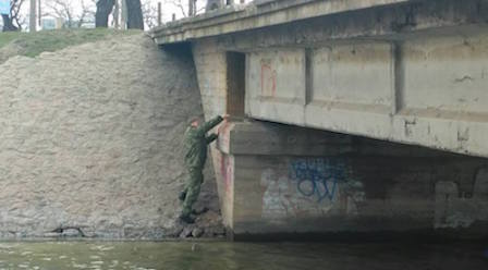 Свежие новости: Взрывоопасных предметов на Варваровском мосту в Николаеве не обнаружили