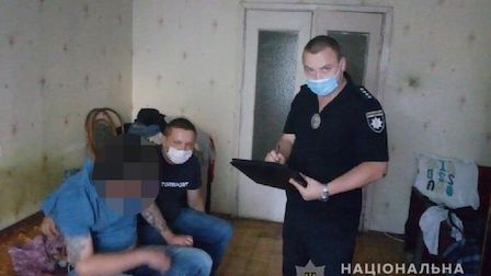 Свежие новости: Киевлянина осудят за избиение матери, у которой пьяница отбирал деньги