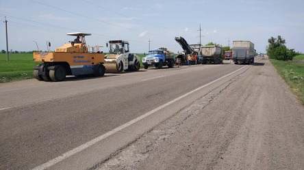 Свежие новости: На Миколаївщині продовжується активна робота з ремонту доріг