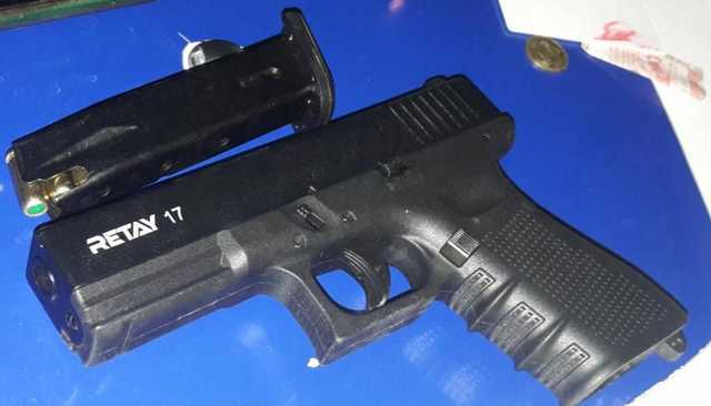 Свежие новости: В Николаеве пьяный военный угрожал пистолетом посетителям бара