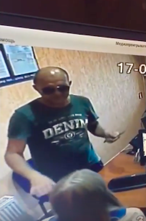 Свежие новости: ВИДЕО: В Николаеве грабитель забрал из кассы 11 тыс.грн. и пропил их за несколько дней