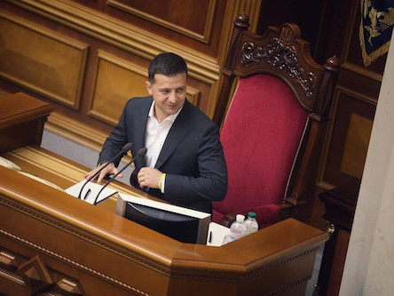 Свежие новости: Правительство уйдет в отставку, если не снизит коммунальные тарифы, – Зеленский