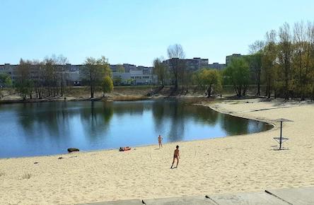 Свежие новости: В Киеве в разгар карантина открыли пляжный сезон