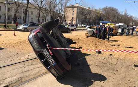 Свежие новости: В Одессе под автомобилем прогремел мощный взрыв