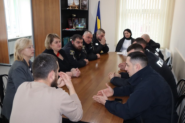 Свежие новости: У Вознесенській БЛ провели круглий стіл у межах акції «16 днів проти насильства»