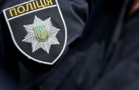 Свежие новости: Возле одесского суда переполох: нашли подозрительный рюкзак