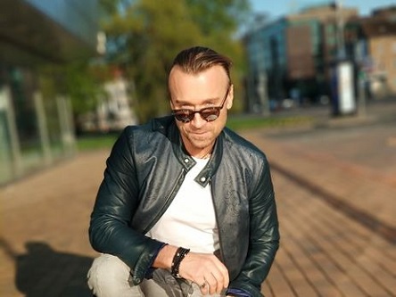 Свежие новости: Винник снялся в ролике для российского проекта 