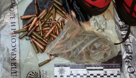 Свежие новости: В центре Одессы задержали мужчину с сотней автоматных патронов: он сказал, что нашел их на свалке