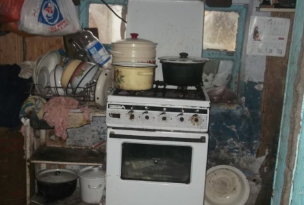 Свежие новости: Жизнь детей с отцом, страдающим шизофренией на Николаевщине: опубликованы фото