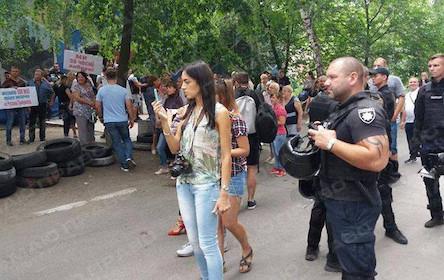 Свежие новости: В Донецкой области начались протесты из-за подсчета голосов