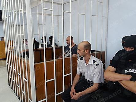 Фото новости: Николаевский районный суд отправил сообщника «Наума» также на два месяца в СИЗО без права на внесение залога Свежие новости: Николаевский районный суд отправил сообщника «Наума» также на два месяца в СИЗО без права на внесение залога