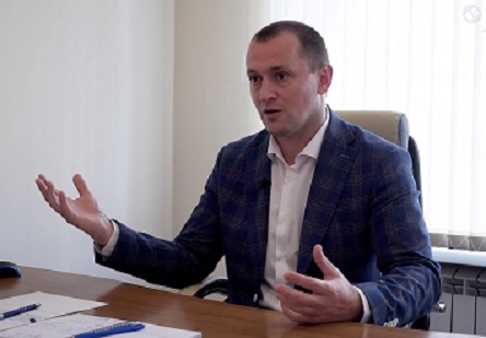 Свежие новости: Главврач Вознесенска Владимир Красеха призвал областных депутатов выделить деньги на закупку ангиографа