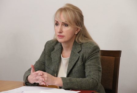 Свежие новости: Депутаты голосованием разрешили секретарю Николаевского горсовета Казаковой вести сессию