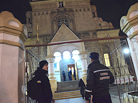 Свежие новости: Напередодні Різдва рятувальники проінспектували храми