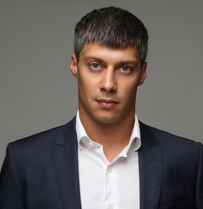 Свежие новости: Артем Ильюк  потребовал отставку Мерикова после коррупционного скандала