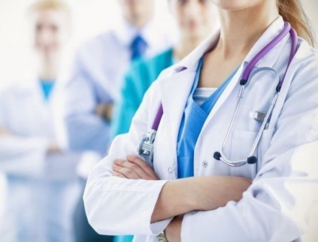 Свежие новости: В Одессе медики перекрыли дорогу: требуют выплат «ковидных» надбавок