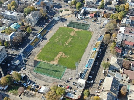 Свежие новости: На одесском стадионе футбольные ворота убили иностранного студента