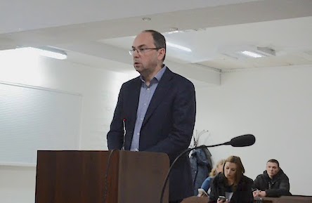 Фото новости: По «делу Романчука» допросили Соколова – экс-замглавы Николаевского облсовета отрицает лоббирование скандального вопроса по карьеру Свежие новости: По «делу Романчука» допросили Соколова – экс-замглавы Николаевского облсовета отрицает лоббирование скандального вопроса по карьеру