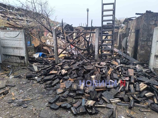 Фото новости: У Миколаєві «шахеди» атакували житловий квартал Свежие новости: У Миколаєві «шахеди» атакували житловий квартал