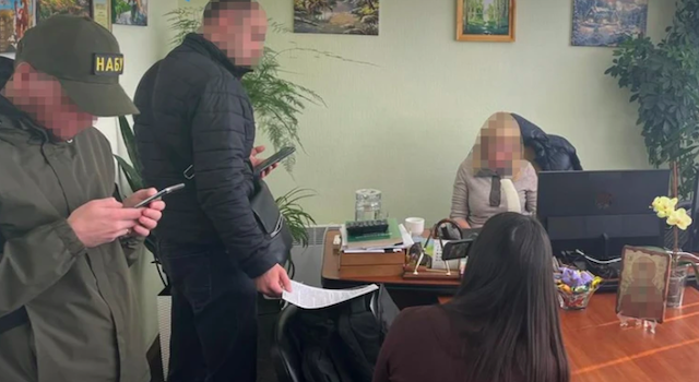 Свежие новости: Податківиця отримала підозру: вимагала 2 мільйони від прифронтового підприємства