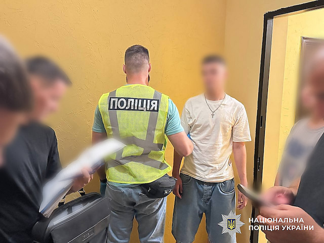 Свежие новости: В Одесі затримали 18-річного наркоторговця з партією наркотиків на ₴20 мільйонів