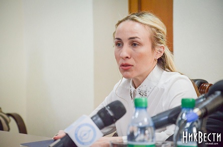 Фото новости: Во время сессии облсовета Москаленко потребовала охрану, чтоб вывести депутатов Демченко и Олабина Свежие новости: Во время сессии облсовета Москаленко потребовала охрану, чтоб вывести депутатов Демченко и Олабина