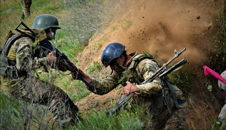 Свежие новости: Боевики стреляли возле Авдеевки и Песок, ранен военный