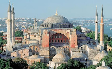 Свежие новости: Суд разрешил превратить собор Святой Софии из музея в мечеть