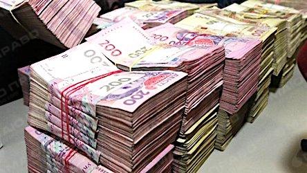 Фото новости: Николаевская область попала в ТОП-5 регионов с самой высокой средней зарплатой в Украине Свежие новости: Николаевская область попала в ТОП-5 регионов с самой высокой средней зарплатой в Украине