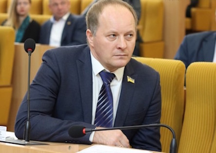 Фото новости: Барна требует от Москаленко отменить распоряжение о созыве сессии: «Все должно быть по закону» Свежие новости: Барна требует от Москаленко отменить распоряжение о созыве сессии: «Все должно быть по закону»