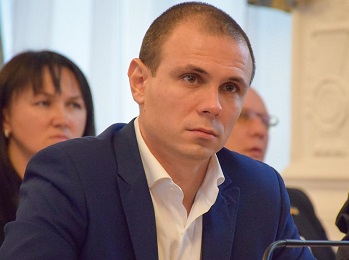 Свежие новости: ВИДЕО: Депутат Панченко не осуждает горожан, которые травят собак