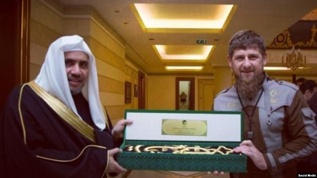 Свежие новости: Генсек исламской лиги призывает мигрантов 