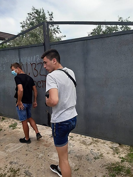 Свежие новости: В Коблево на камеры попали воры, которые занимаются кражами на базах отдыха – их разыскивает полиция