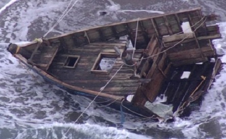Свежие новости: У берегов Японии нашли корабль-призрак – с мертвыми людьми и двумя человеческими головами
