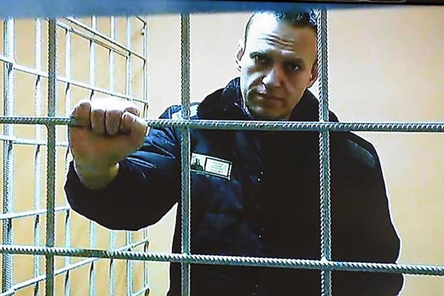 Свежие новости: Навальний на фоні заяв про бойкот путіну зник з російської колонії