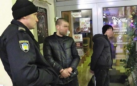 Свежие новости: Видео ограбления АЗС в Киеве