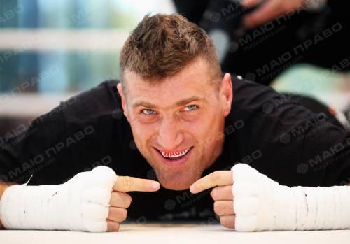 Свежие новости: Супертяжеловес Вах отказался от боя за титул чемпиона Европы