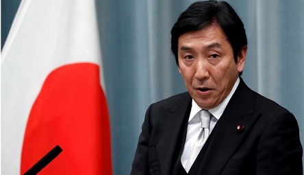 Свежие новости: В Японии министр ушел в отставку из-за обвинений в подкупе избирателей дынями и морепродуктами