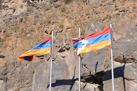 Свежие новости: Армянские силы сбили самолет и беспилотник азербайджанских военных сил