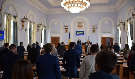 Свежие новости: Депутаты «пакетом» выделили землю в Николаеве гражданам и ОСМД и ушли на перерыв