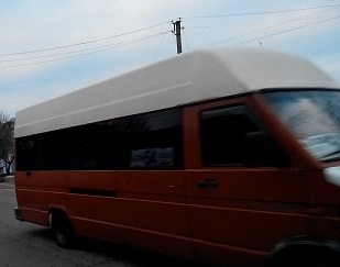 Фото новости: «Люди готовы перекрывать дорогу или жечь шины», - жители Матвеевки возмущены ужасными пассажирскими перевозками Свежие новости: «Люди готовы перекрывать дорогу или жечь шины», - жители Матвеевки возмущены ужасными пассажирскими перевозками