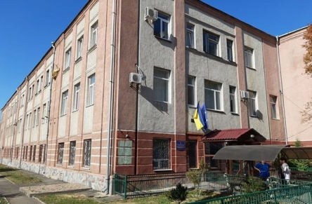 Фото новости: В Виннице роддом закрыли на карантин из-за коронавируса у медсестры − СМИ Свежие новости: В Виннице роддом закрыли на карантин из-за коронавируса у медсестры − СМИ