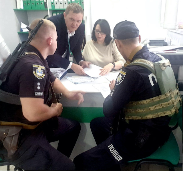 Свежие новости: На Миколаївщині жінка намагалися оформити вкрадений в Німеччині Audi Q7