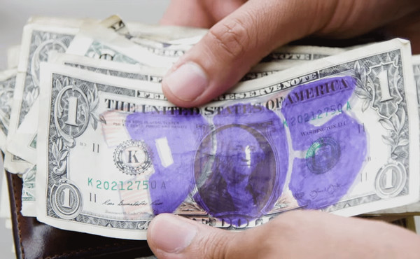 Свежие новости: Как в США доллары превращают в удобрение