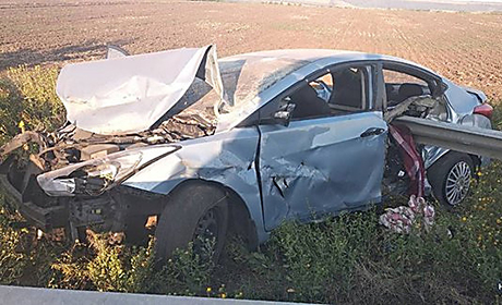 Свежие новости: Смертельное ДТП на Одесчине: автомобиль, объезжая собаку, врезался в отбойник